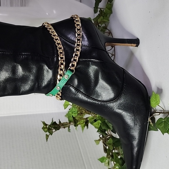 Gold Cuban Link Chain and Green Leather Boot Ankle Bracelet - Picture 9 of 9